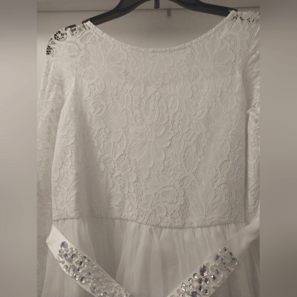 Communion Girls White dress with Lace